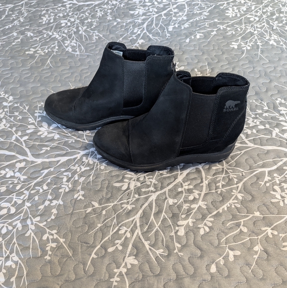 Sorel Classic Black Chelsea Boots Women's Size 10.5